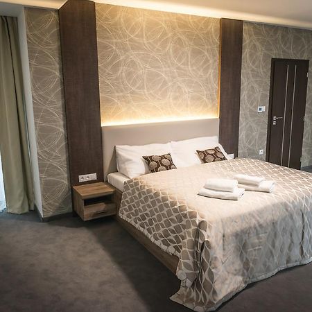Guest House Frizzante Турчьянске-Теплице Экстерьер фото