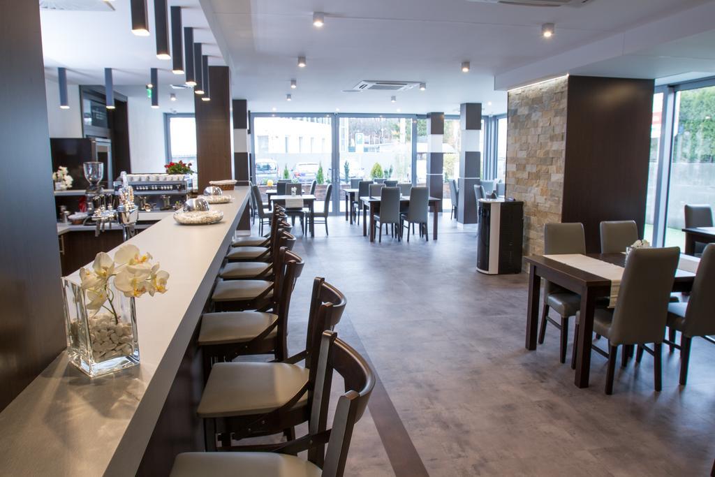 Guest House Frizzante Турчьянске-Теплице Экстерьер фото