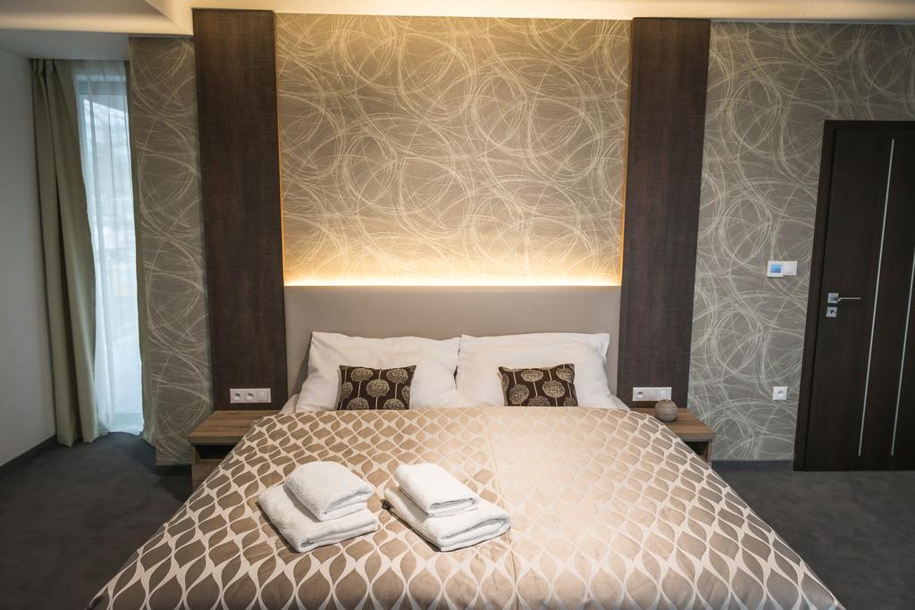 Guest House Frizzante Турчьянске-Теплице Экстерьер фото