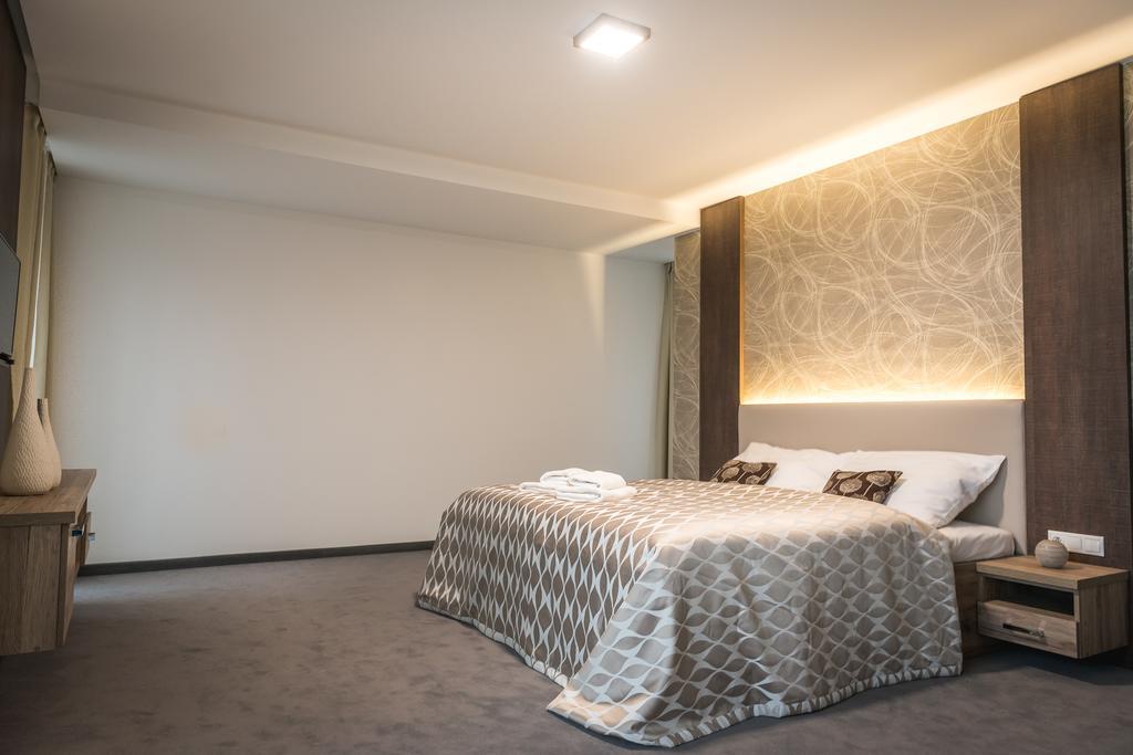 Guest House Frizzante Турчьянске-Теплице Экстерьер фото