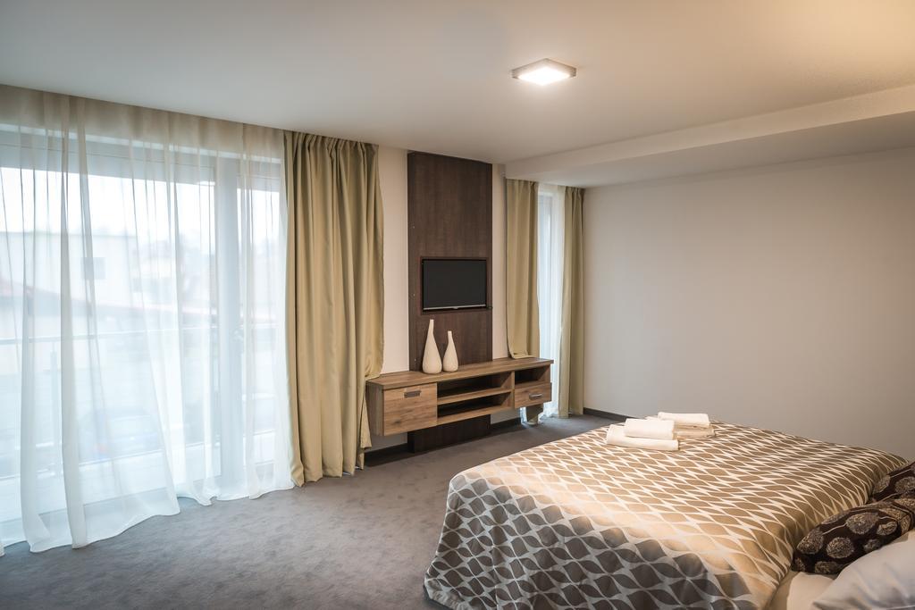 Guest House Frizzante Турчьянске-Теплице Экстерьер фото