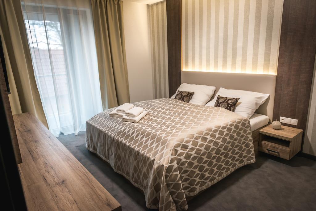 Guest House Frizzante Турчьянске-Теплице Экстерьер фото